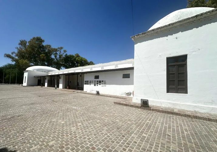 67ab0d8ebb78e_715_502!