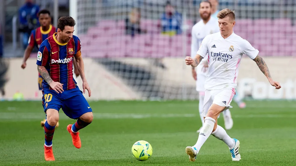 lionel-messi-fc-barcelona-toni-kroos-real-madrid-24102020_ypcsssnfskk913ph7q667gi5j