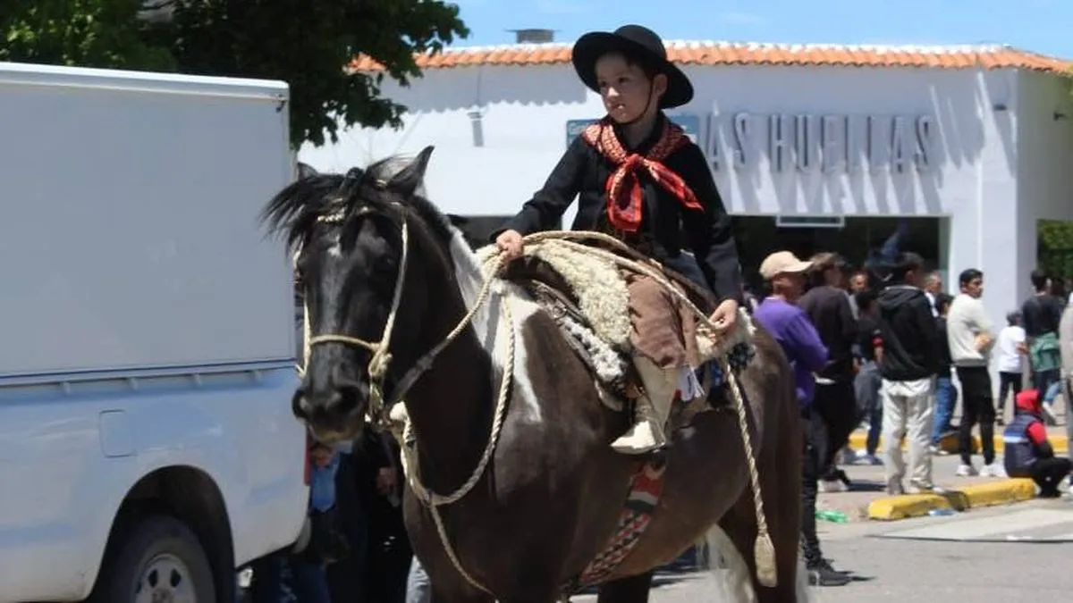 nacho-espinoza-desfilejpg